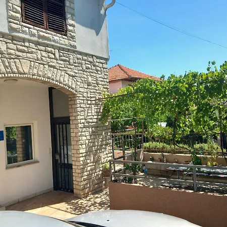 Oli Apartment Zadar