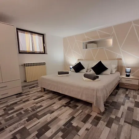 Oli Apartment